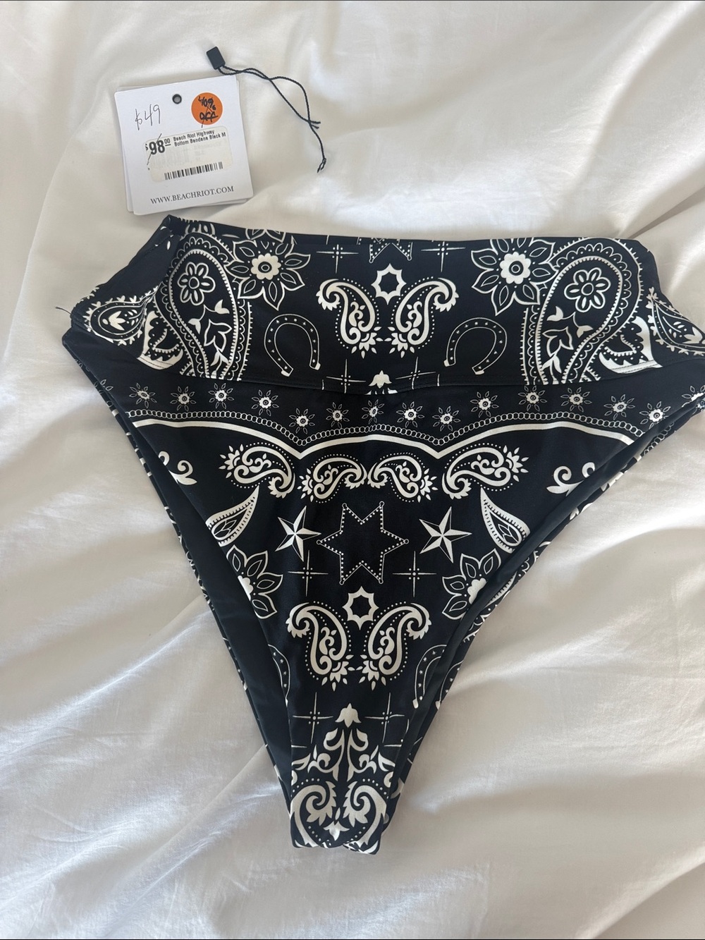 Beach Riot Highway bottom bandana black size medium. Never worn. New